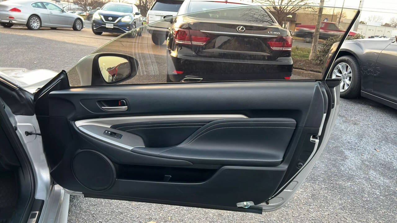 Used 2016 Lexus RC 200t RWD image 21