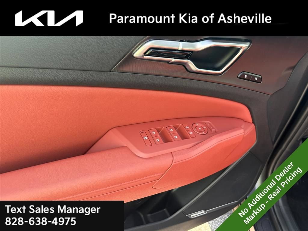 New 2026 Kia Sportage SX FWD image 25