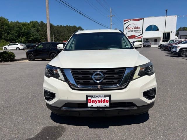 Used 2017 Nissan Pathfinder SV w/ Trailer Tow Package AWD/4WD image 4