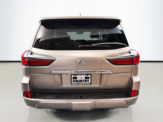 Used 2018 Lexus LX 570 4WD w/ Luxury Package image 6