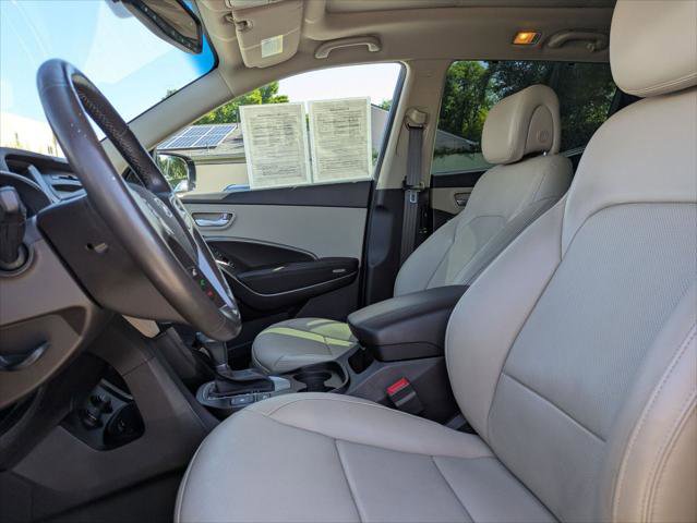 Used 2017 Hyundai Santa Fe Sport w/ Cargo Package image 21