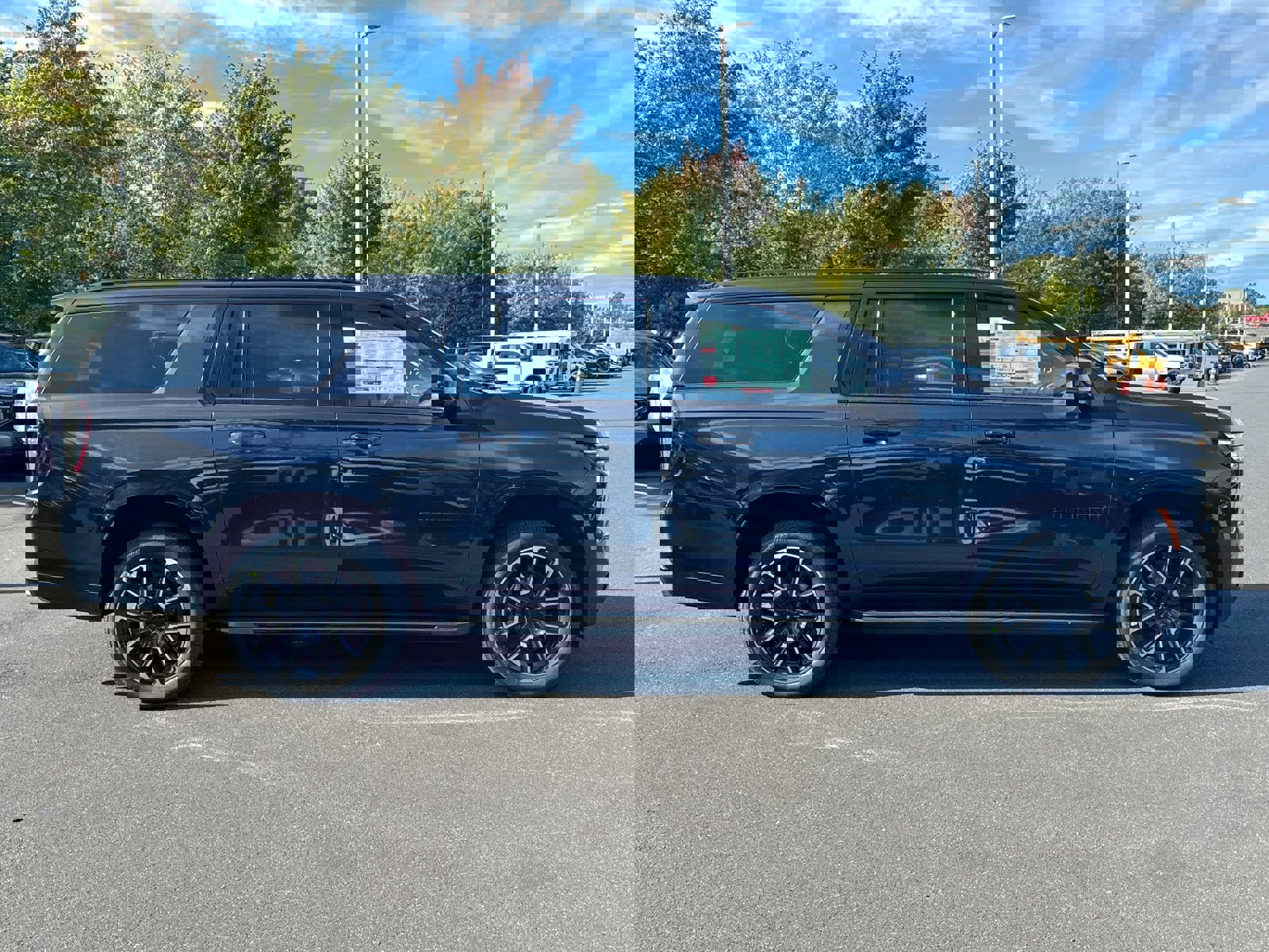 New 2026 Chevrolet Suburban RST w/ Comfort Package image 13