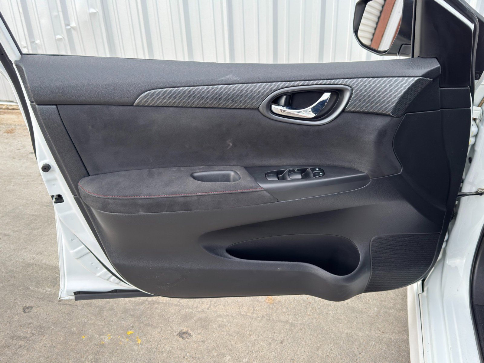 Used 2019 Nissan Sentra NISMO image 35