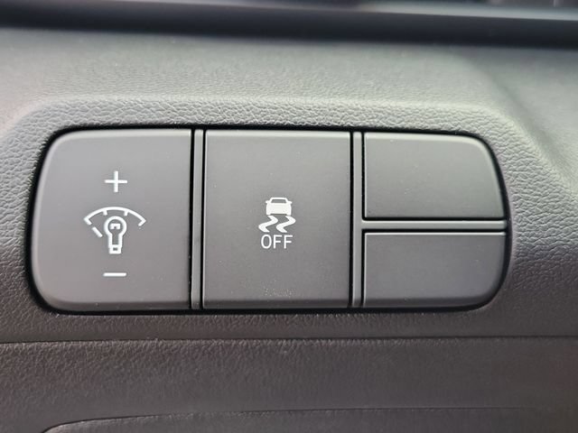 New 2026 Hyundai Elantra Sport FWD image 19
