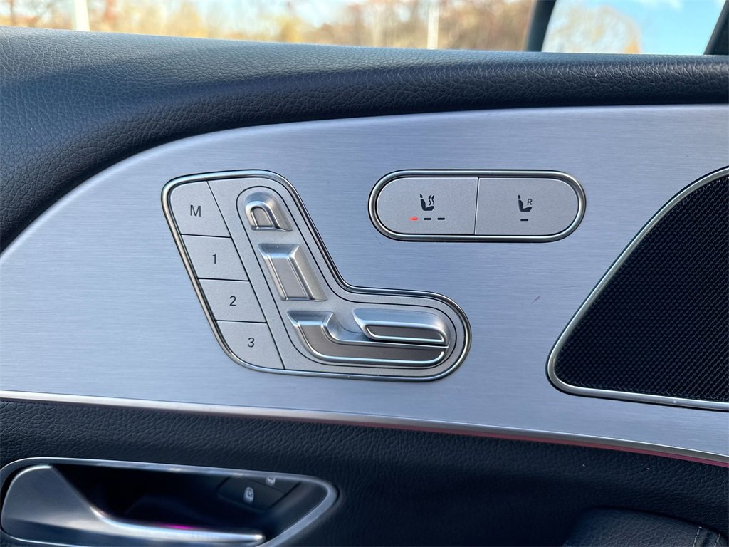 Used 2024 Mercedes-Benz GLE 450e 4MATIC image 14