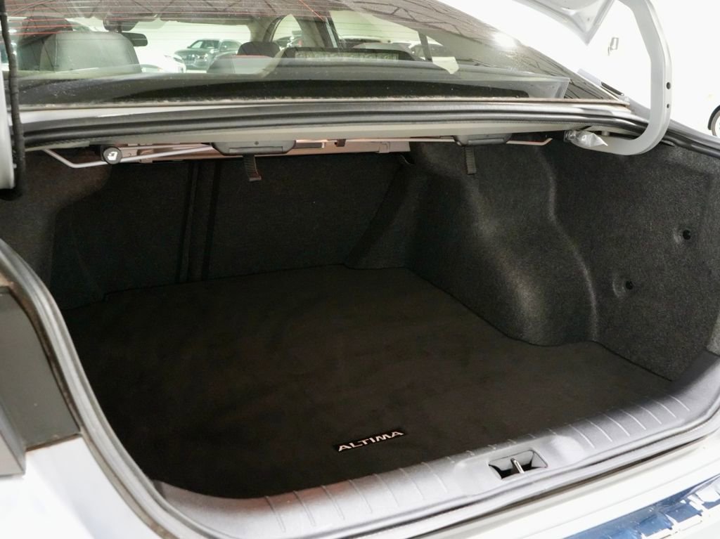 Used 2023 Nissan Altima 2.5 SR image 8