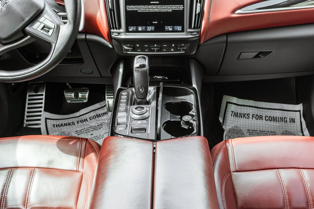 Used 2022 Maserati Levante GT image 13