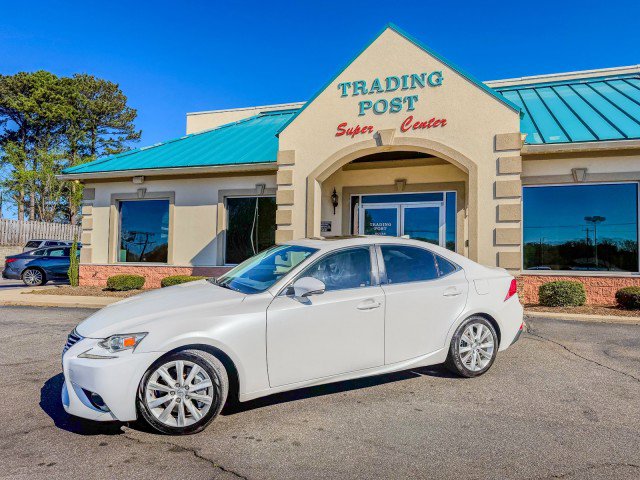 Used 2016 Lexus IS 200t image 20