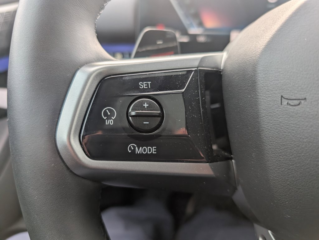 Used 2024 BMW 540i xDrive w/ Premium Package image 26