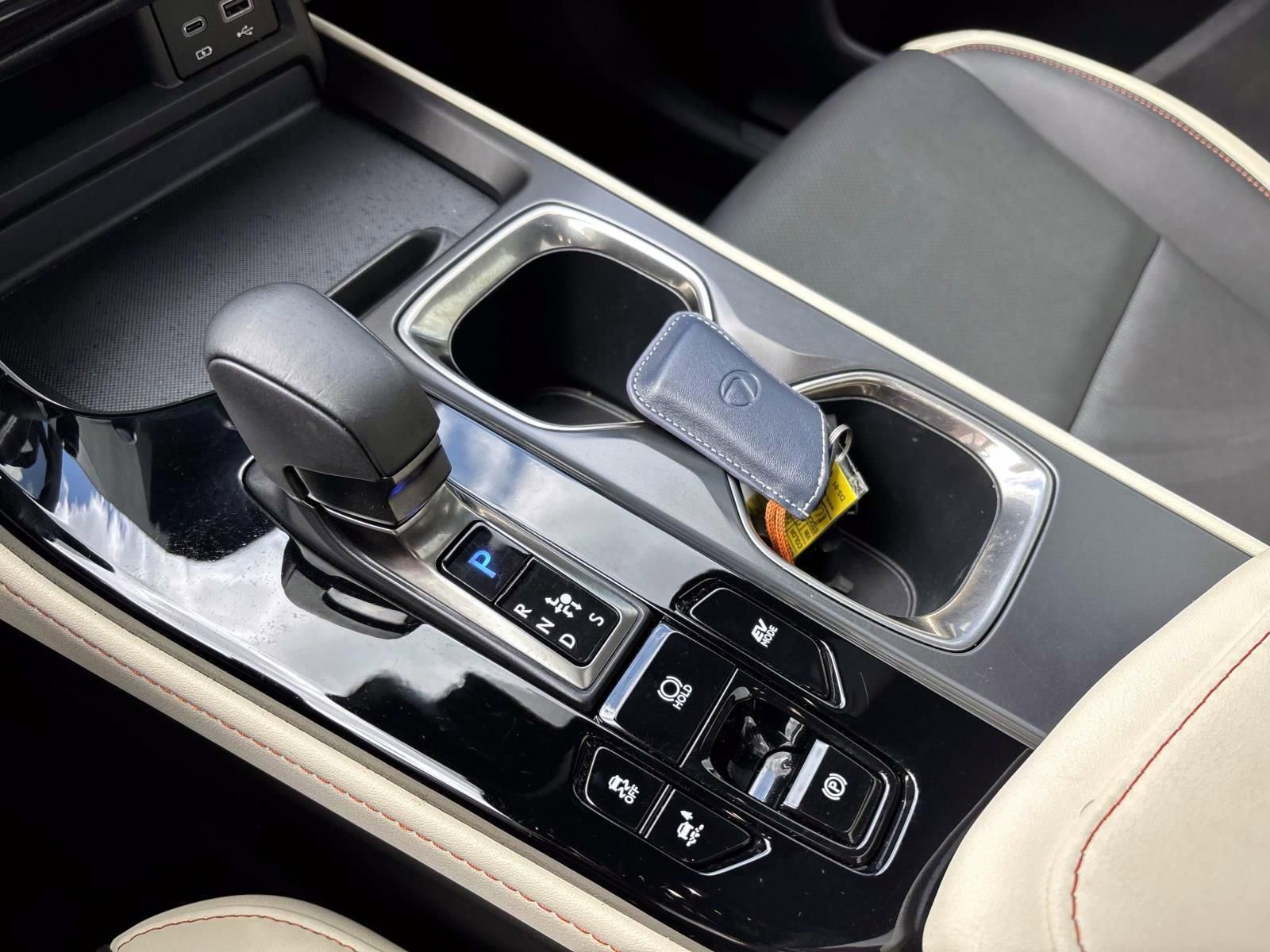 Used 2024 Lexus NX 350h AWD w/ Cold Area Package image 22