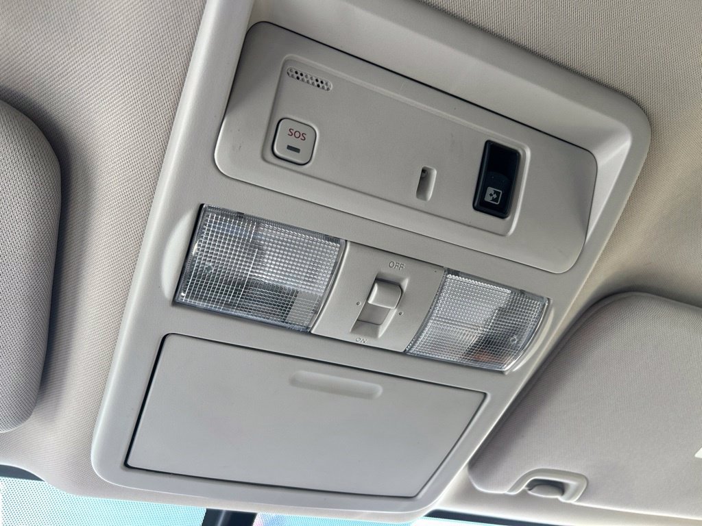 Used 2017 Nissan Titan Platinum Reserve RWD image 36