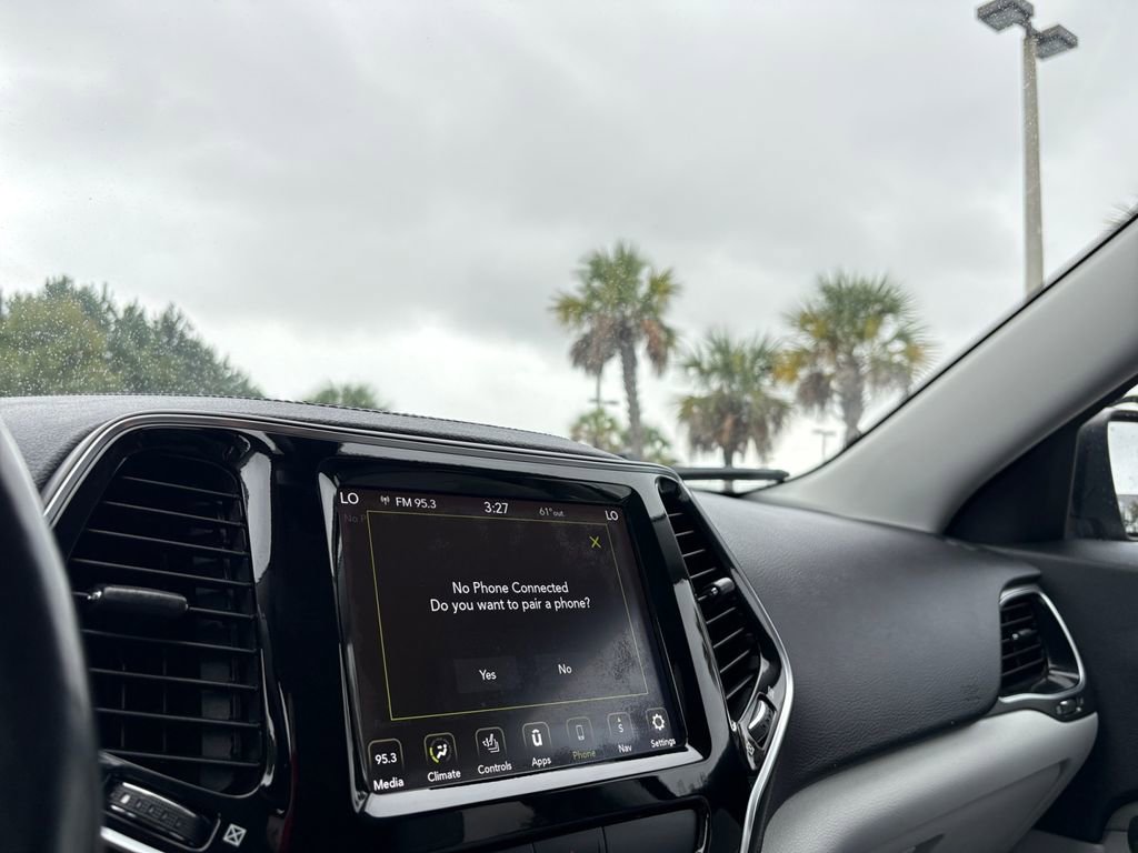 Used 2020 Jeep Cherokee Limited image 20