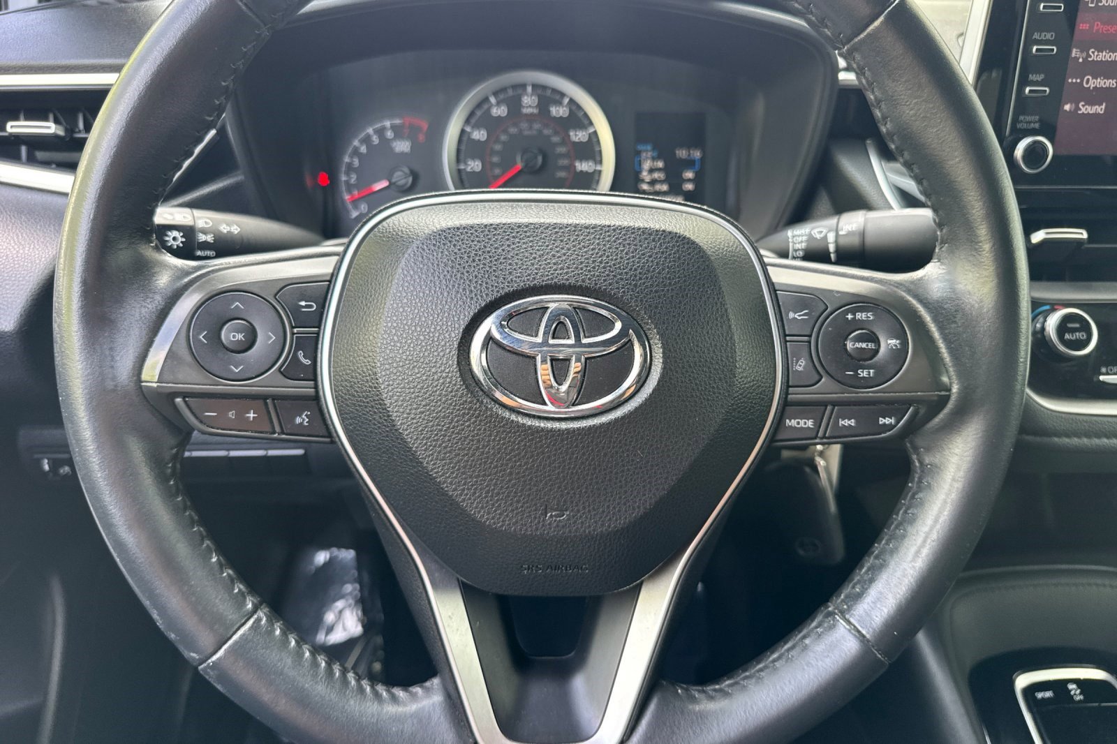 Used 2020 Toyota Corolla SE image 16