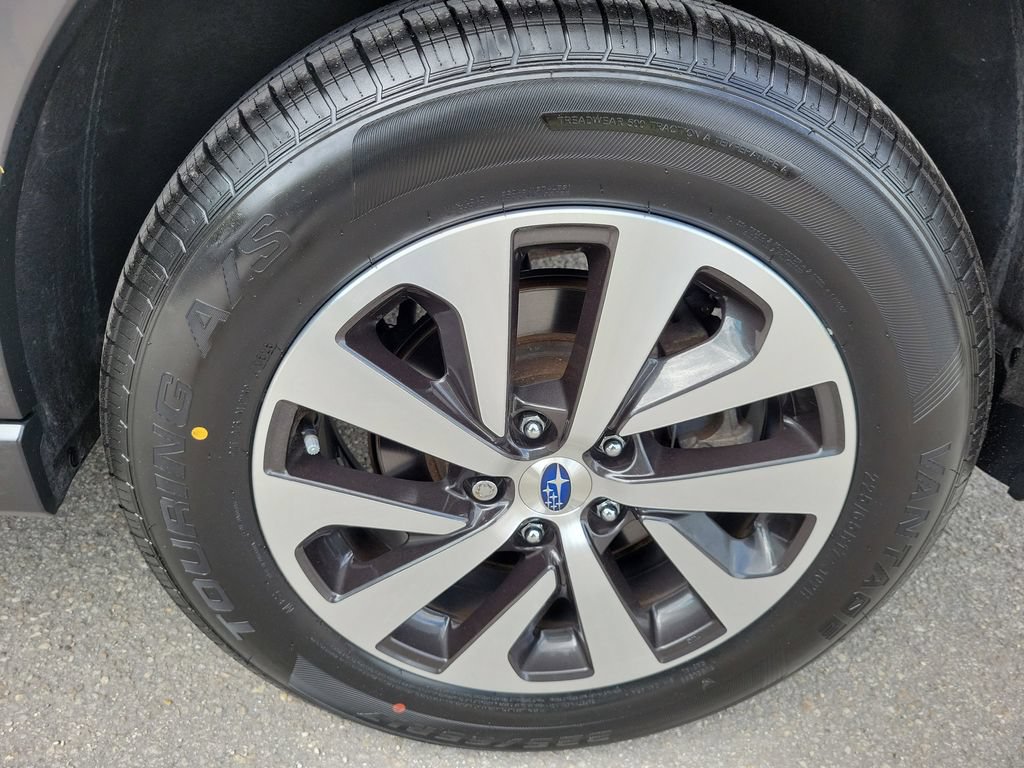 Used 2024 Subaru Outback AWD/4WD image 7