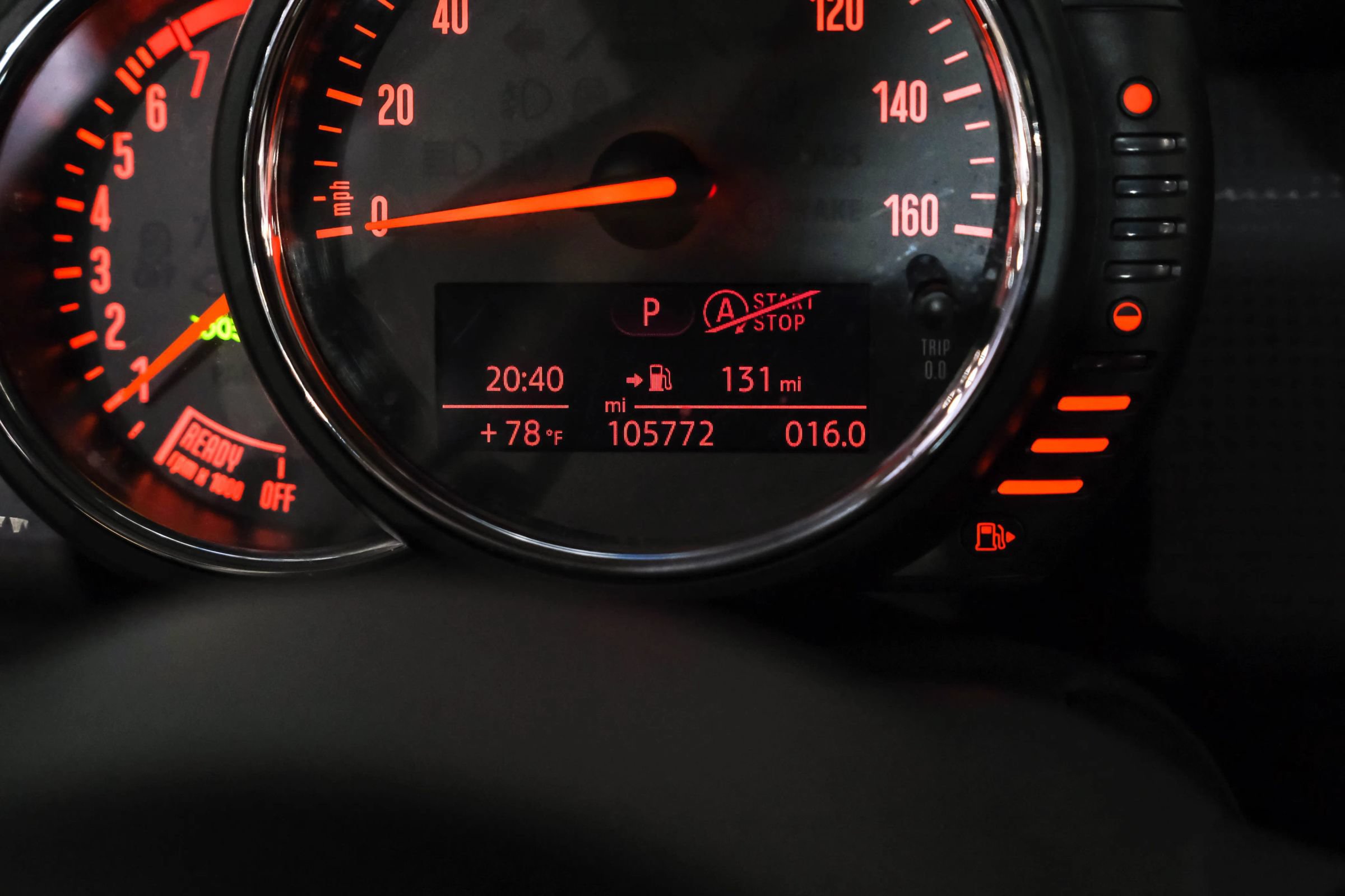 Used 2014 MINI Cooper 2-Door Hardtop FWD image 16