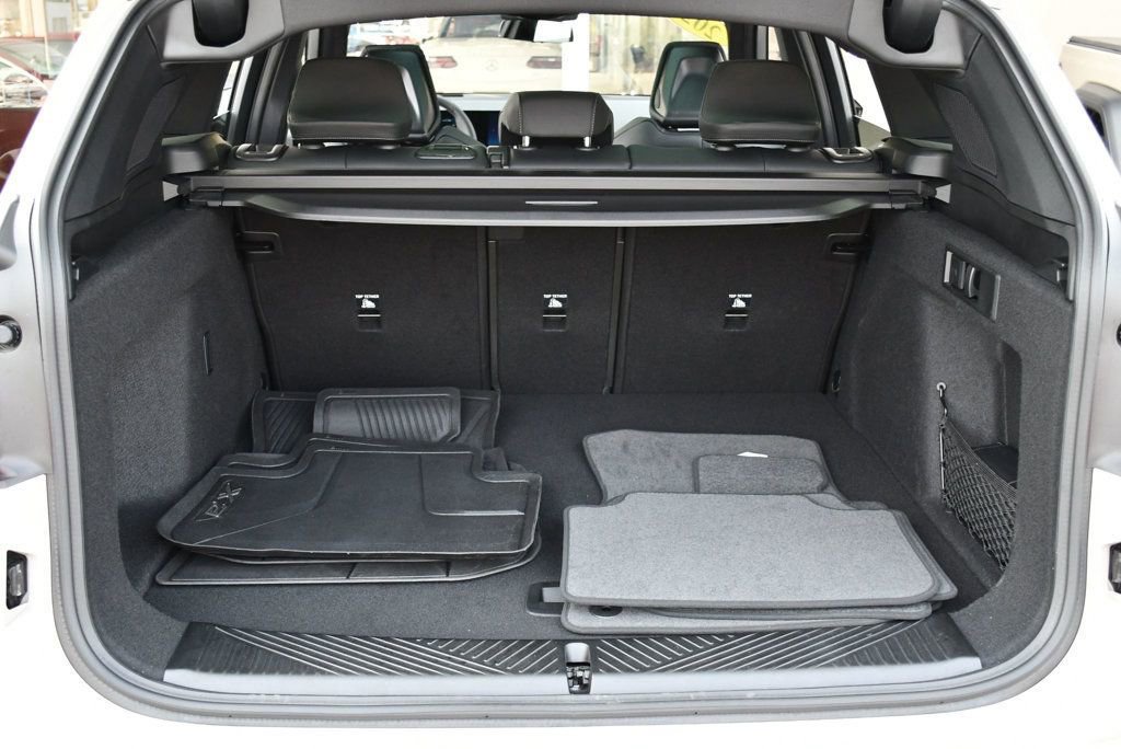 Used 2025 BMW X3 M50 w/ Premium Package image 18