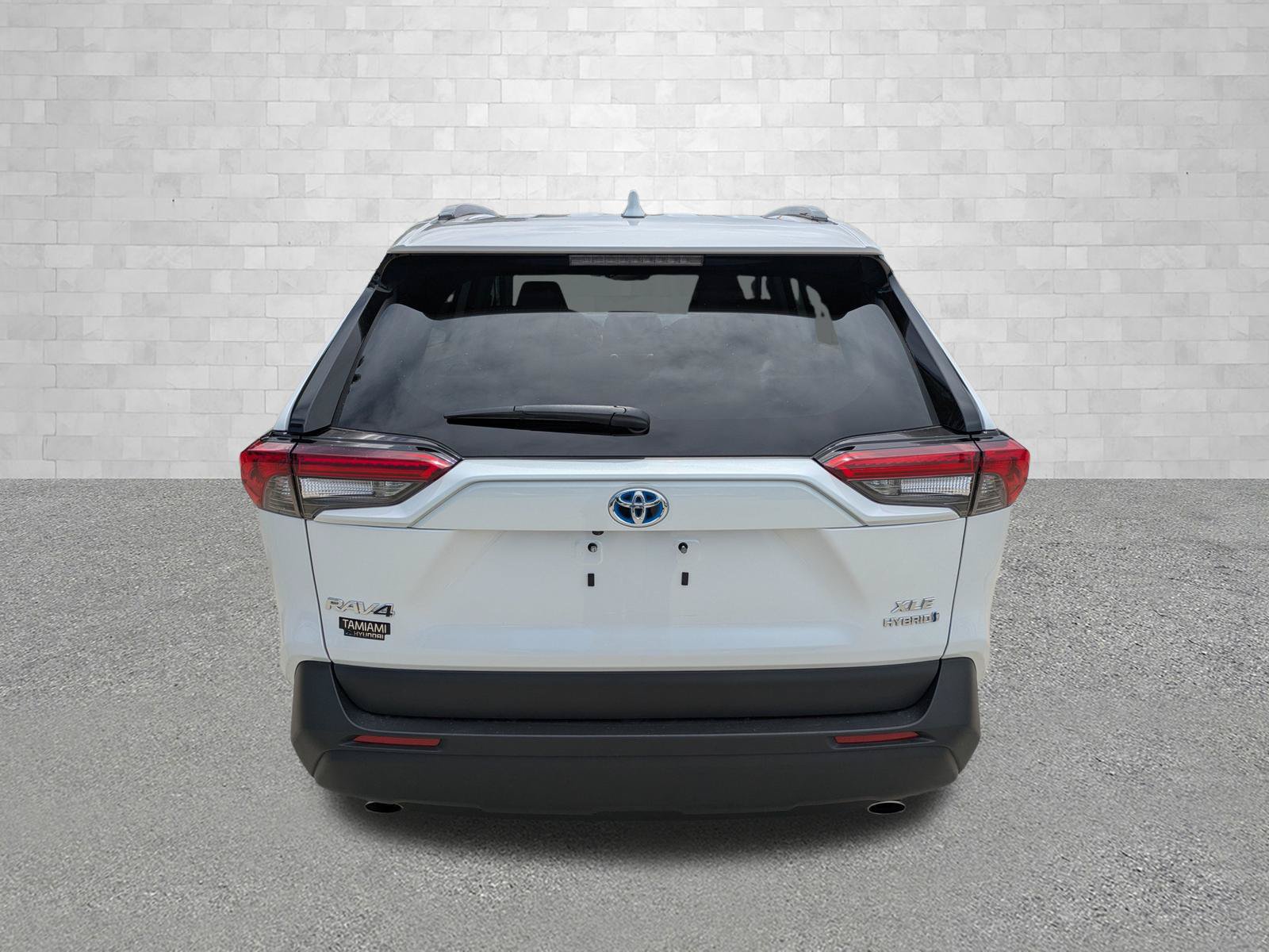 Used 2023 Toyota RAV4 XLE Premium AWD/4WD image 3