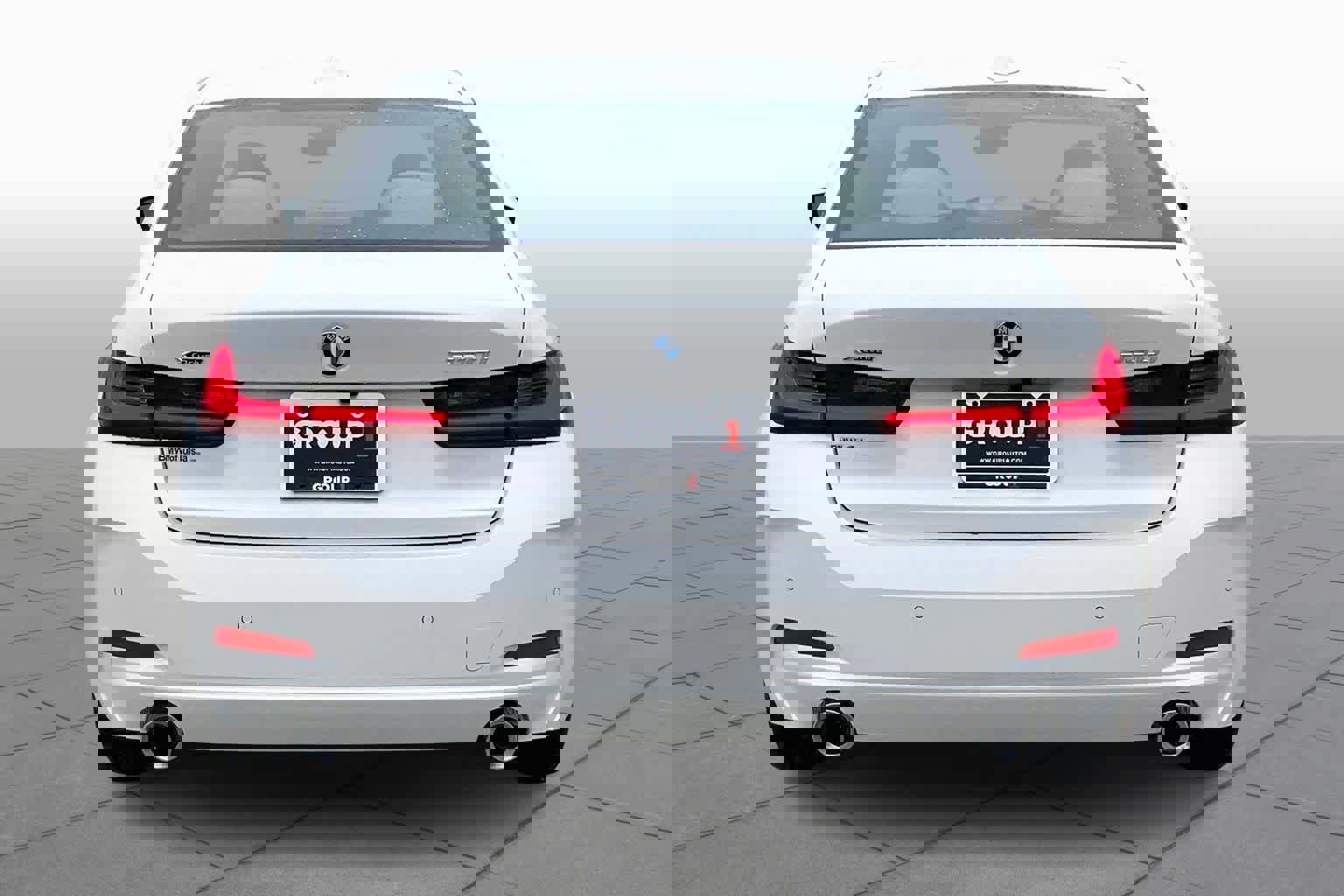 New 2026 BMW 330i xDrive Sedan w/ Convenience Package image 4