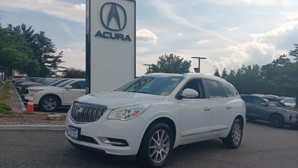 Used 2017 Buick Enclave Leather FWD image 1