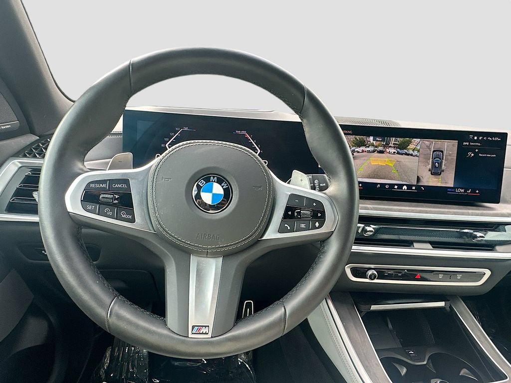 Used 2026 BMW X5 xDrive40i w/ M Sport Package AWD/4WD image 11
