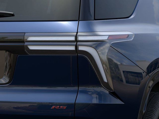 New 2027 Chevrolet Traverse RS w/ LPO, Floor Liner Package AWD/4WD image 11