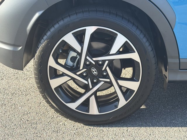 Certified 2023 Hyundai Kona Limited FWD image 20