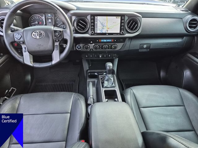 Used 2022 Toyota Tacoma TRD Sport w/ TRD Premium Sport Package AWD/4WD image 32