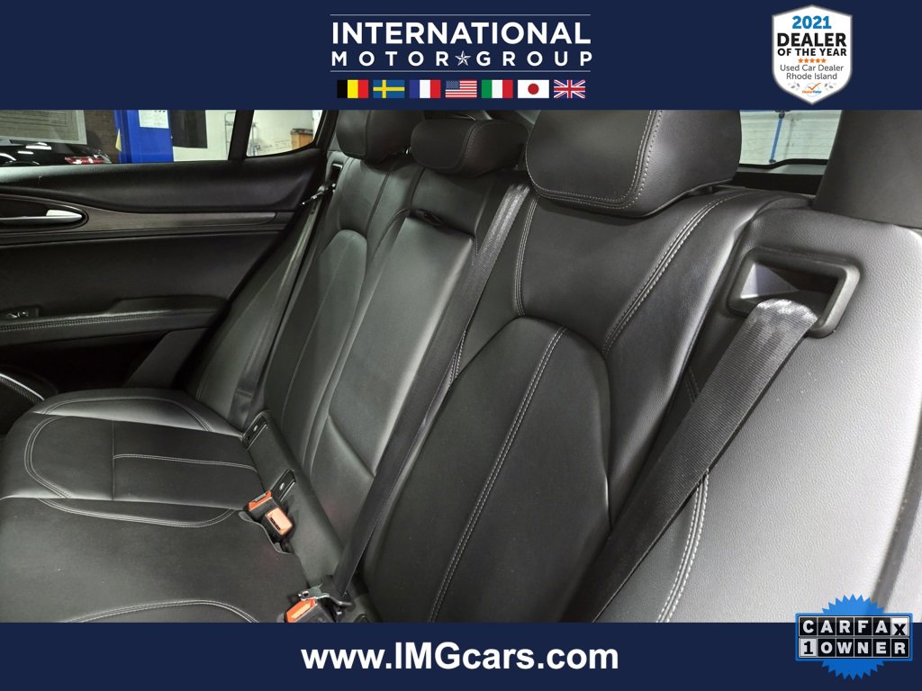 Used 2022 Alfa Romeo Stelvio Ti image 35