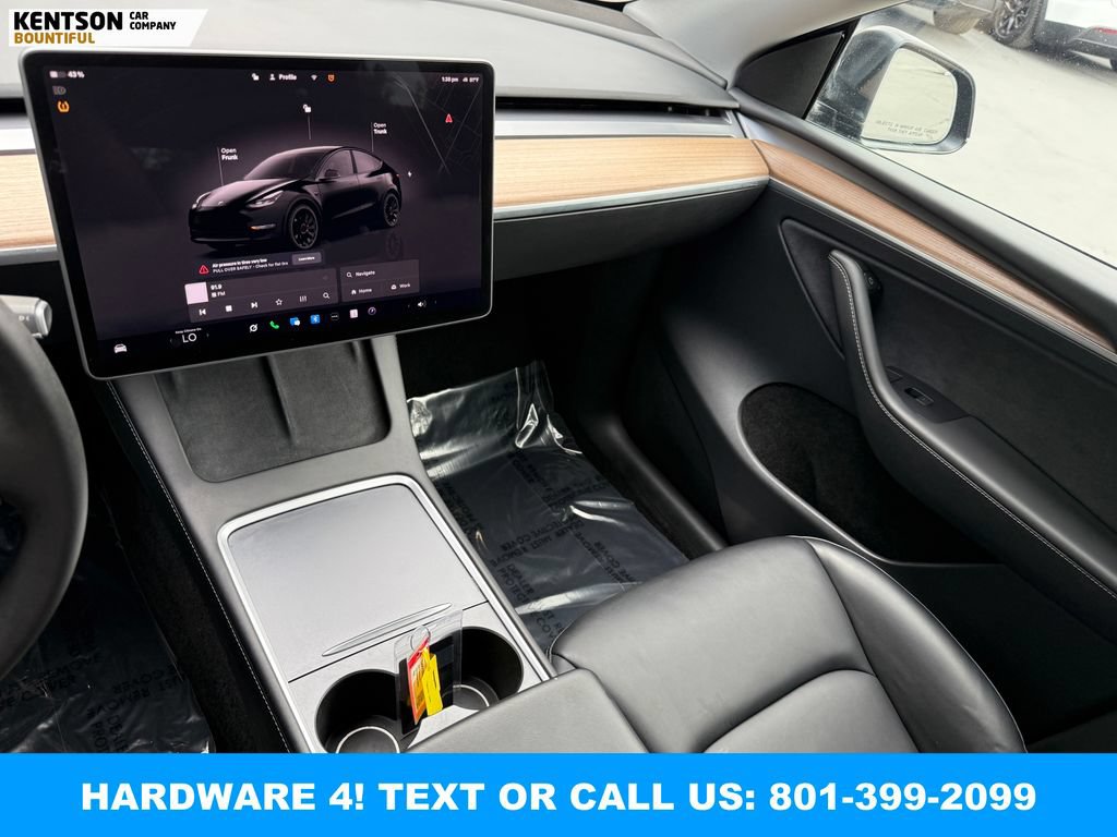 Used 2023 Tesla Model Y Performance AWD/4WD image 20