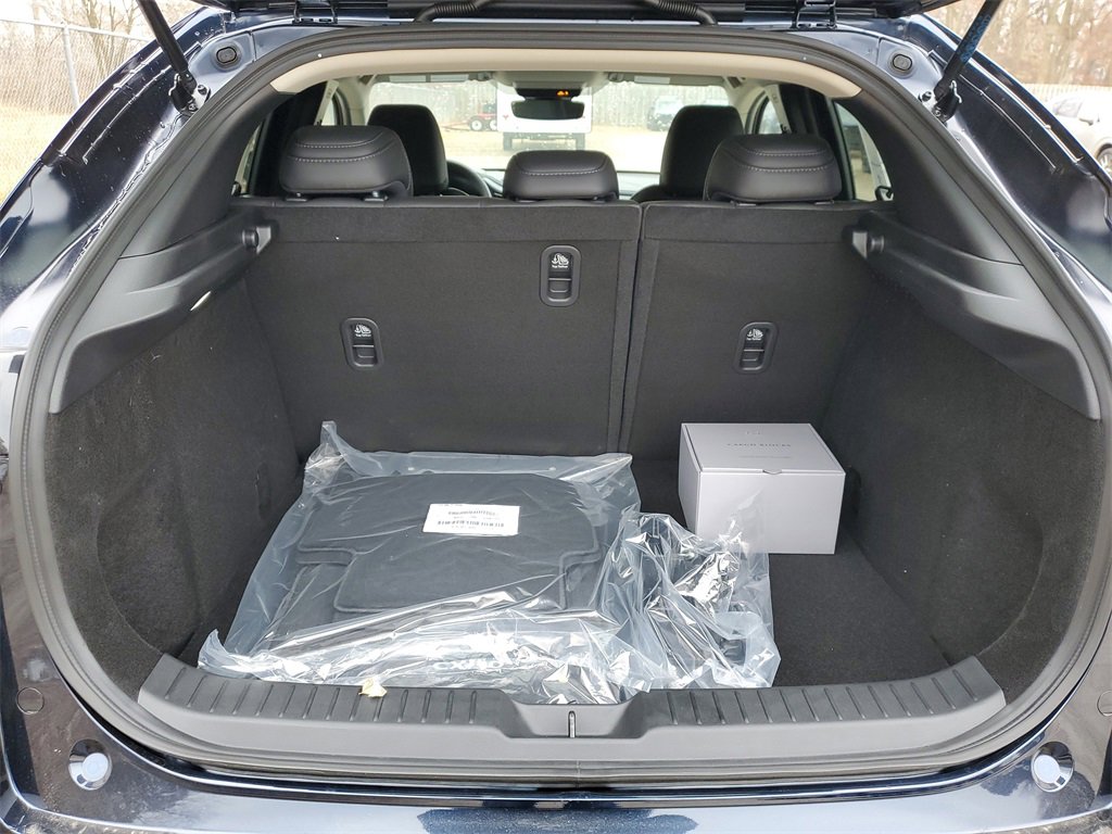 New 2026 MAZDA CX-30 AWD 2.5 S w/ Select Sport Pkg image 8