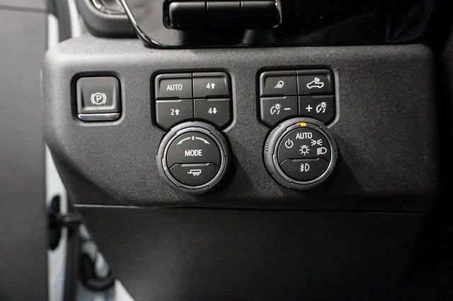 New 2026 Chevrolet Silverado 2500 ZR2 image 12