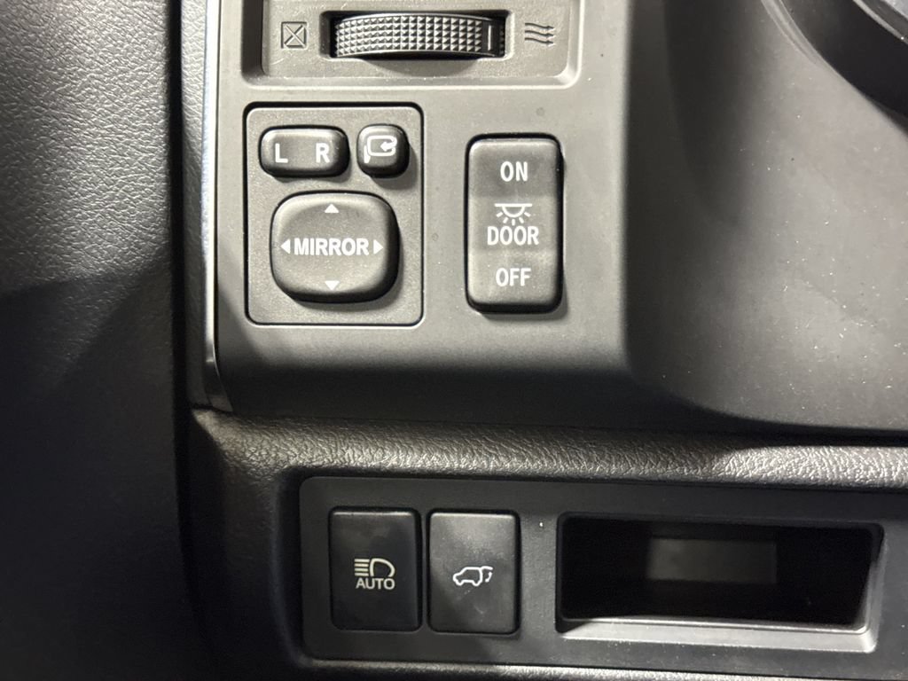 Used 2020 Toyota Sequoia TRD Pro AWD/4WD image 19