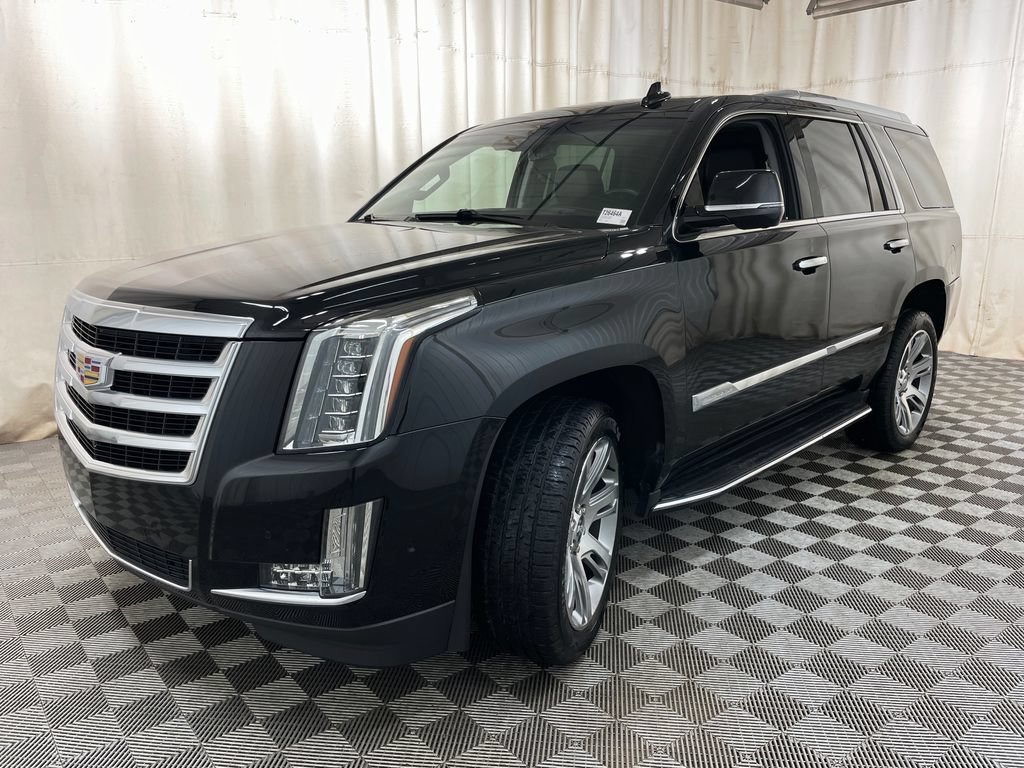 Used 2017 Cadillac Escalade Luxury AWD/4WD image 24