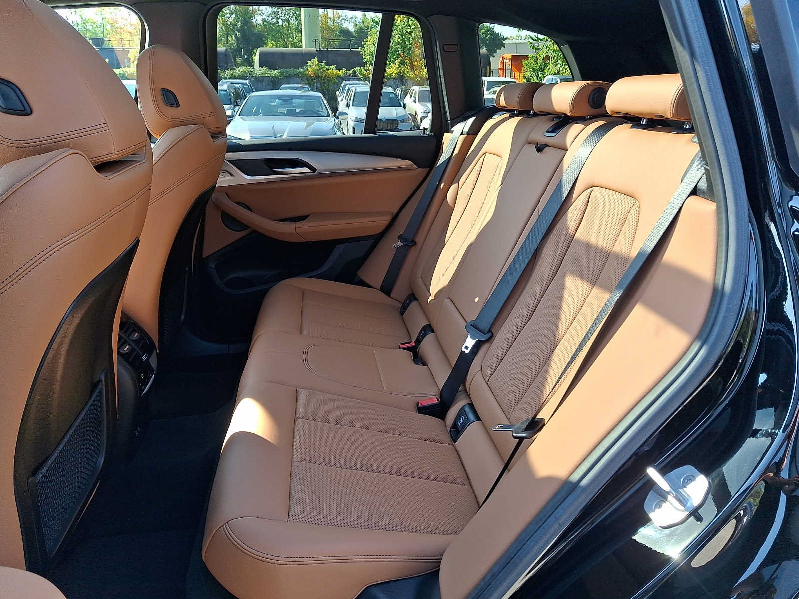 Used 2024 BMW X3 xDrive30i w/ Premium Package AWD/4WD image 8