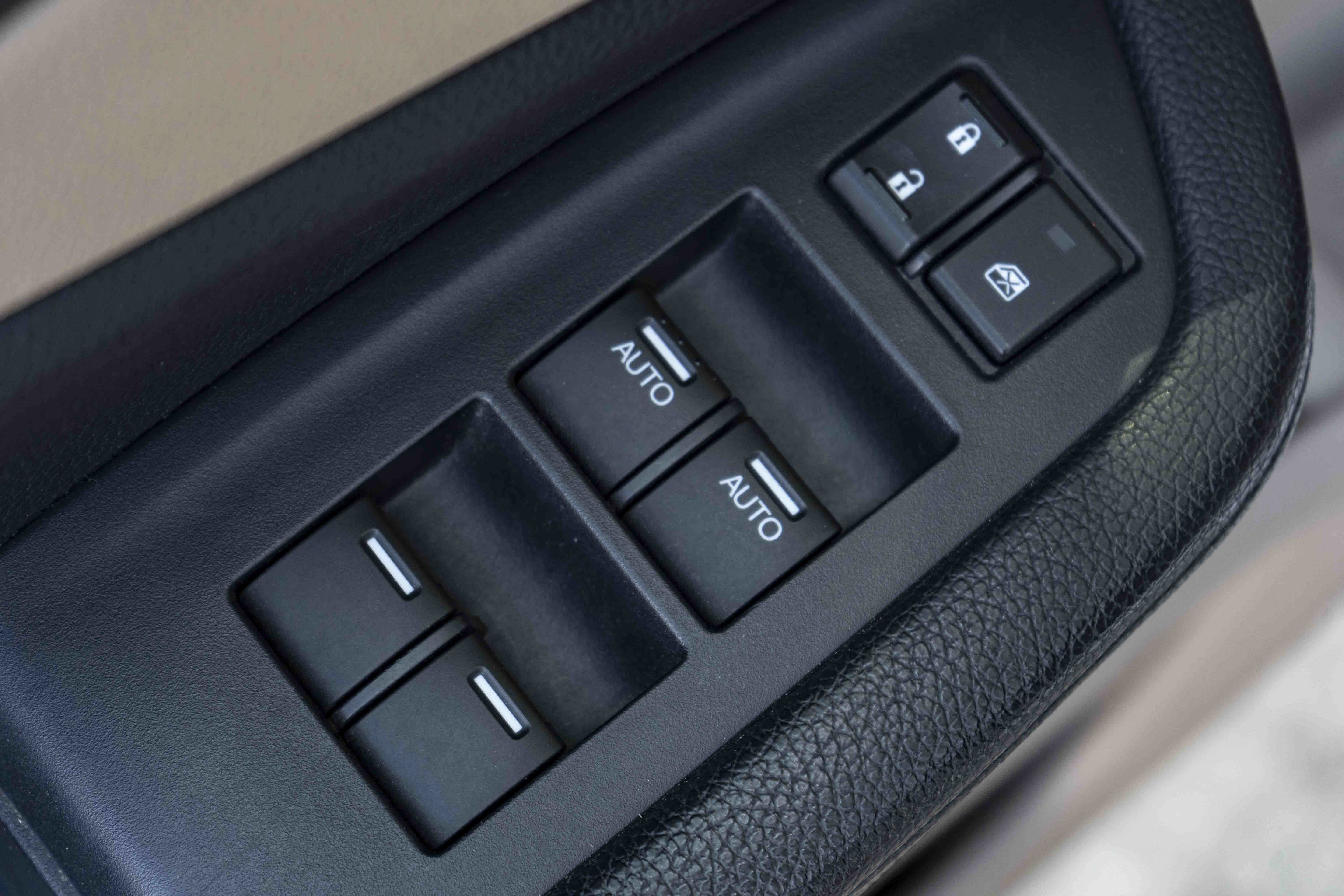 Certified 2017 Honda Pilot EX-L image 39