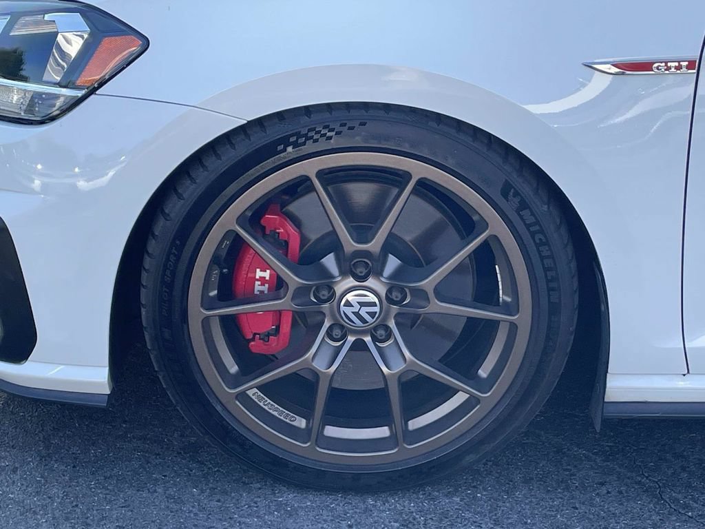 Used 2019 Volkswagen GTI S FWD image 11