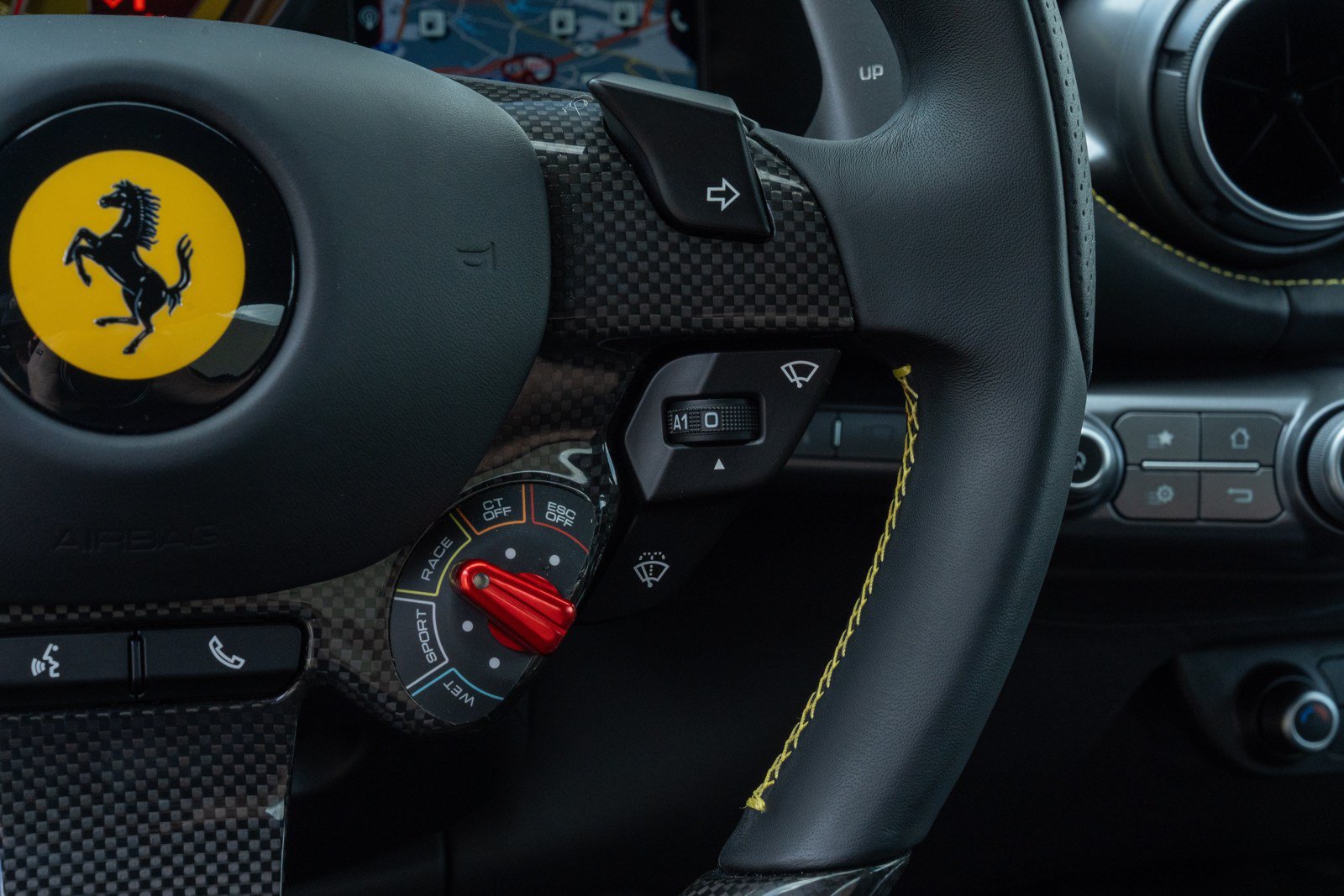 Used 2019 Ferrari 812 Superfast RWD image 38
