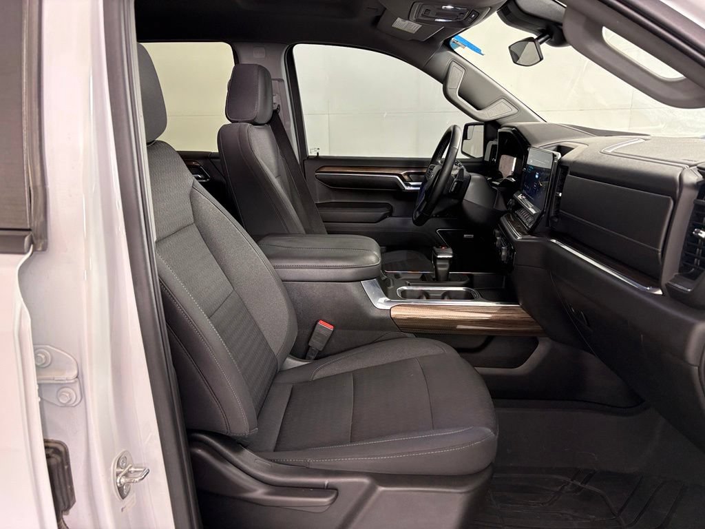 Used 2023 Chevrolet Silverado 1500 RST w/ Convenience Package II AWD/4WD image 48