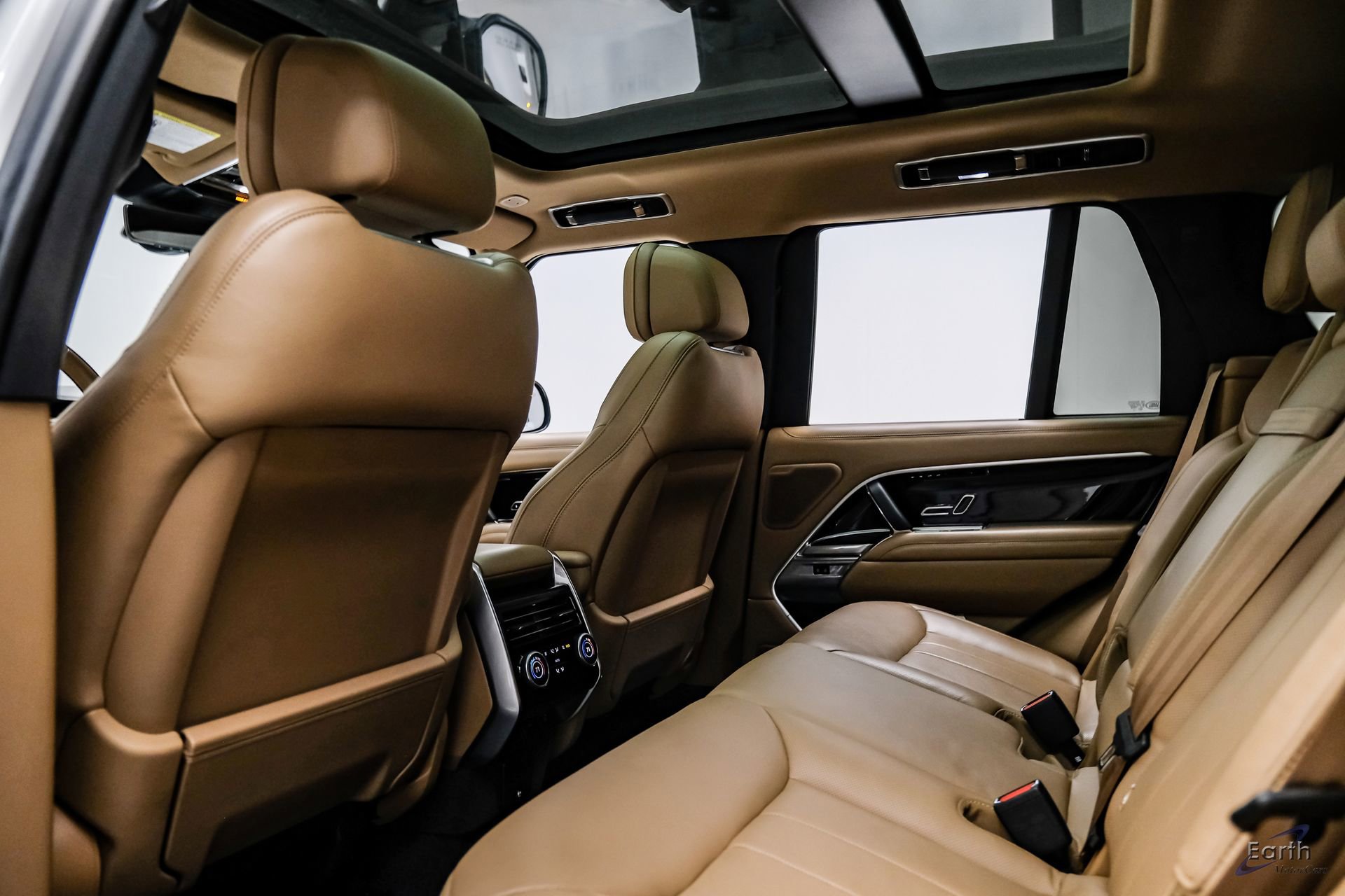 Used 2023 Land Rover Range Rover SE image 76