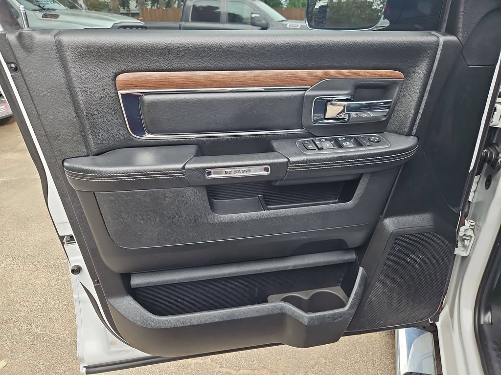 Certified 2017 RAM 1500 Laramie w/ Convenience Group AWD/4WD image 11