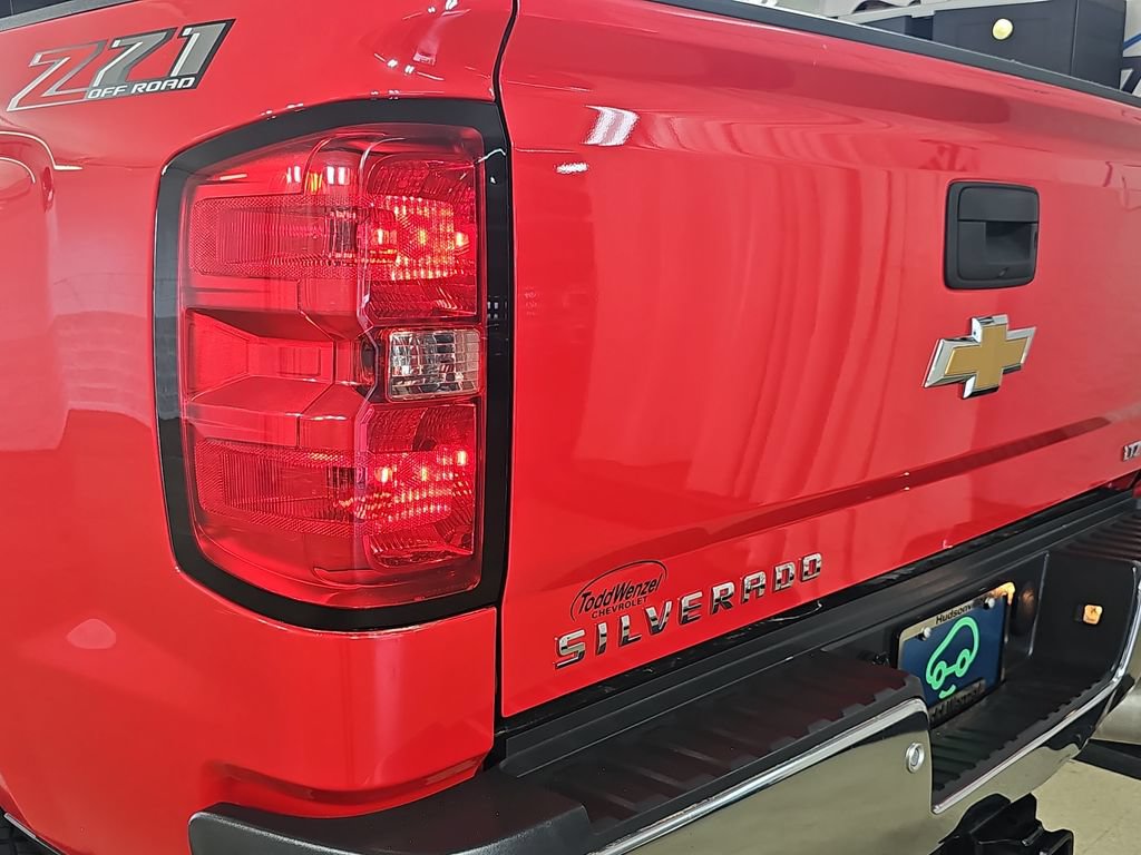 Used 2019 Chevrolet Silverado 2500 LTZ w/ Duramax Plus Package AWD/4WD image 39