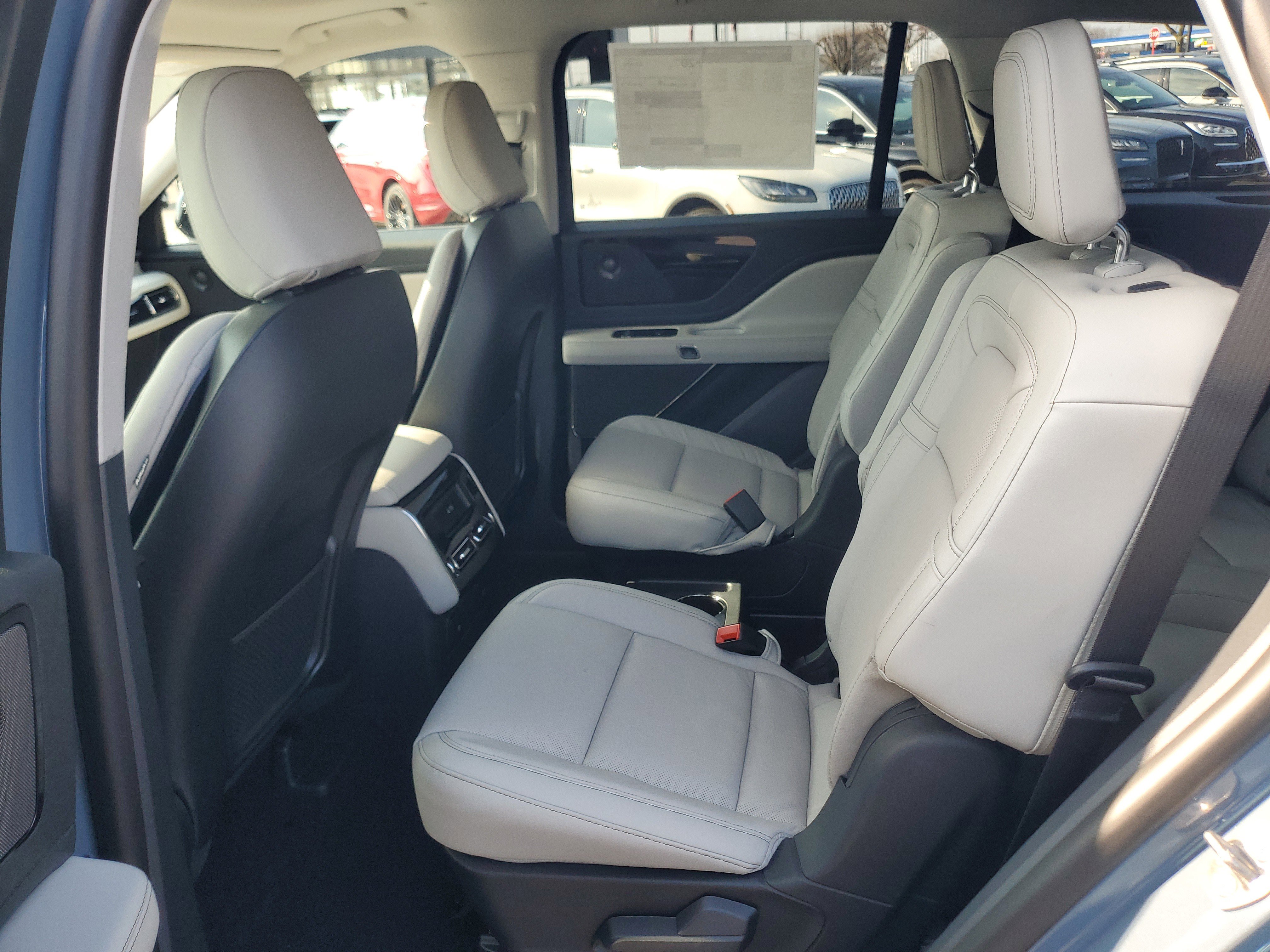 New 2026 Lincoln Aviator Reserve w/ Jet Appearance Package image 23