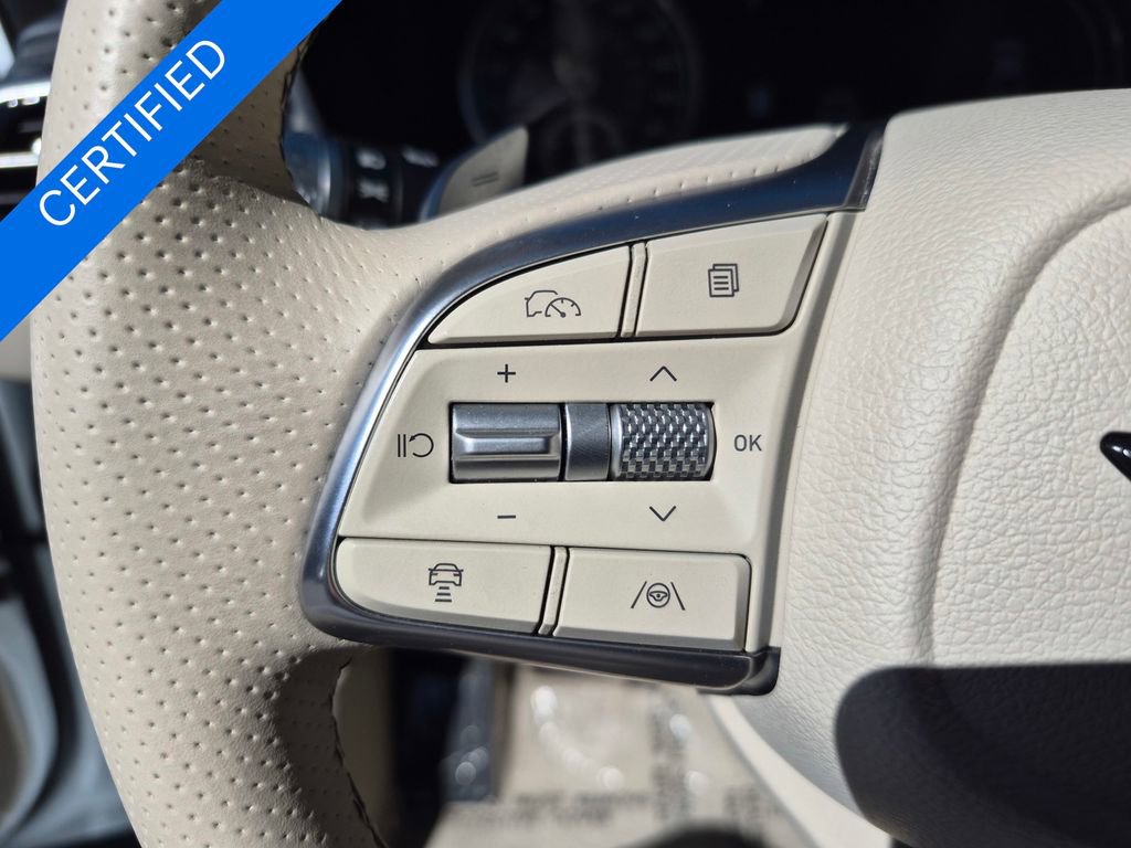 Used 2026 Genesis G70 2.5T Prestige image 13