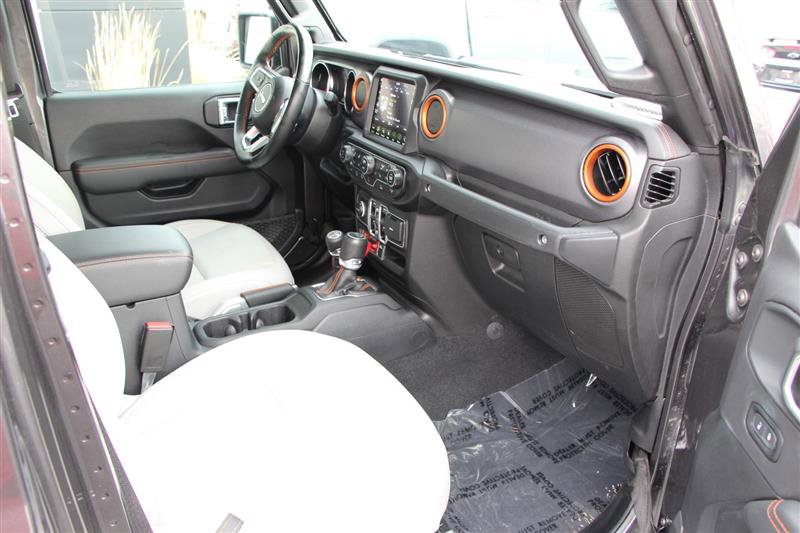 Used 2021 Jeep Gladiator Mojave image 10