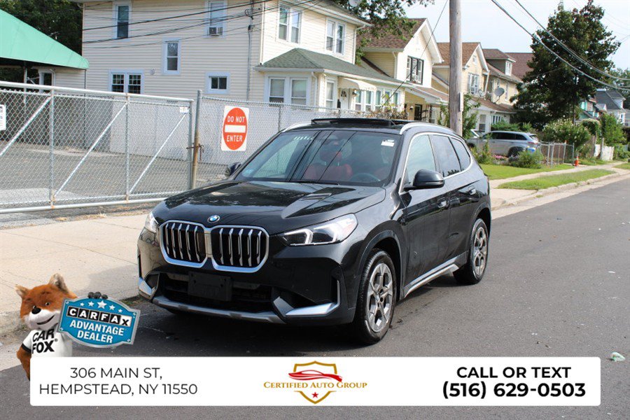 Used 2025 BMW X1 xDrive28i AWD/4WD image 3