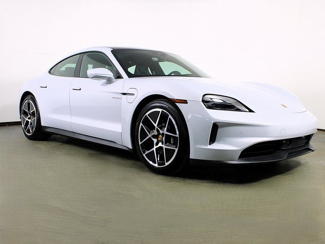 New 2025 Porsche Taycan image 8