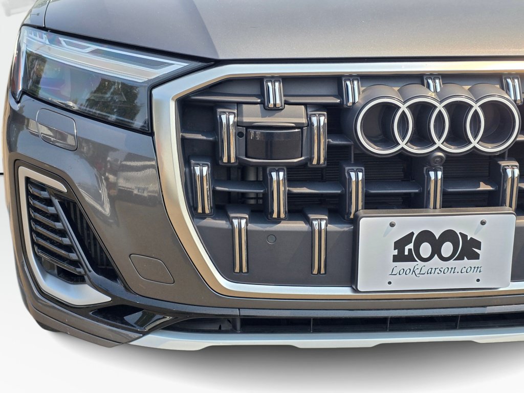 Used 2025 Audi Q7 3.0T Premium Plus AWD/4WD image 32