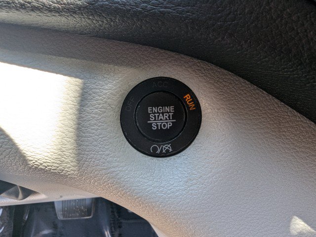 Used 2019 Jeep Cherokee Limited AWD/4WD image 18
