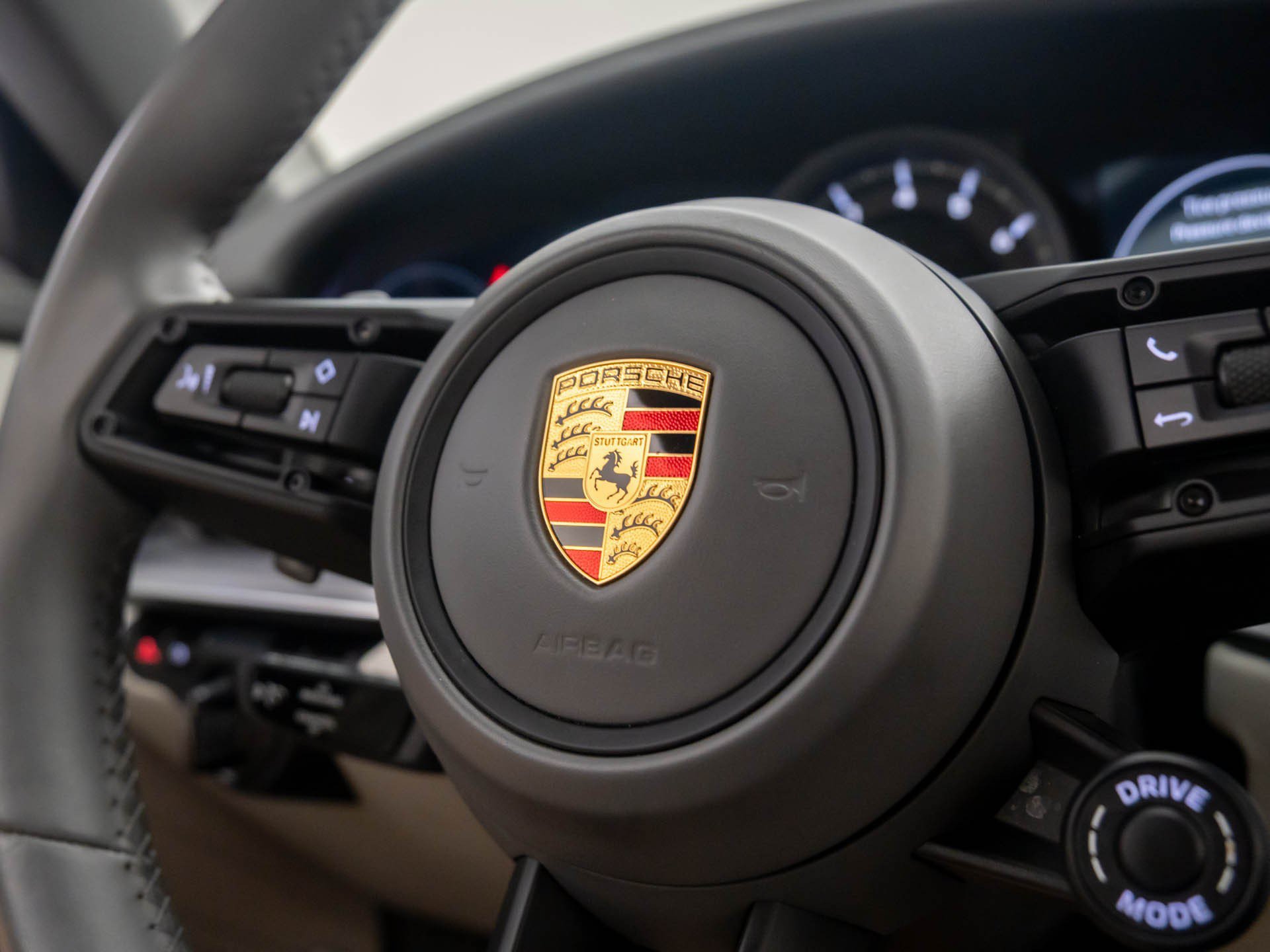 Certified 2020 Porsche 911 Carrera 4S AWD/4WD image 31