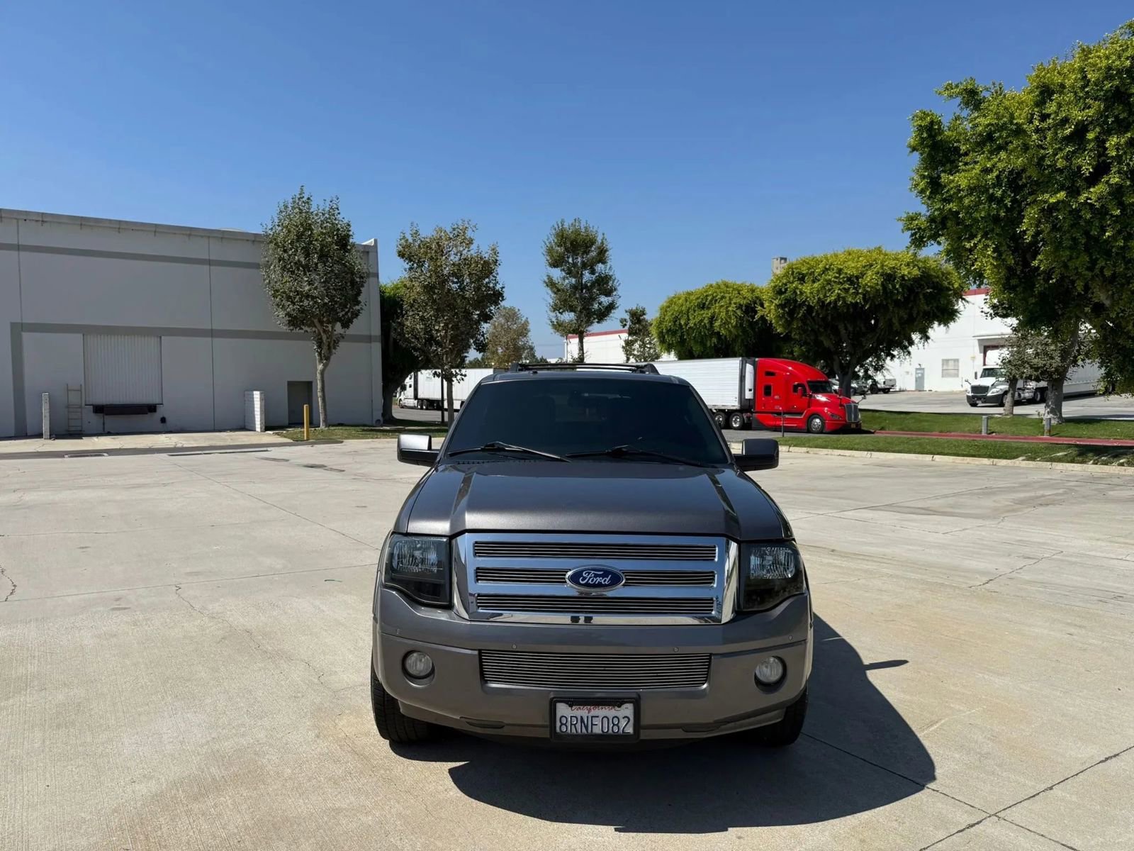 Used 2014 Ford Expedition Limited w/ Equipment Group 301A image 3